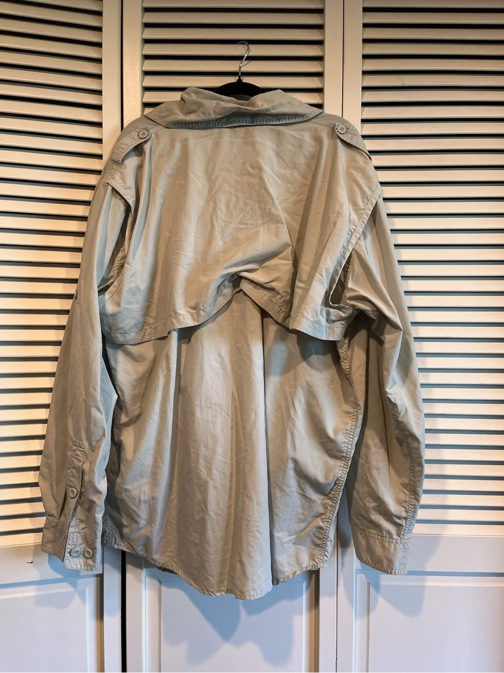 Cabelas lightweight shirt